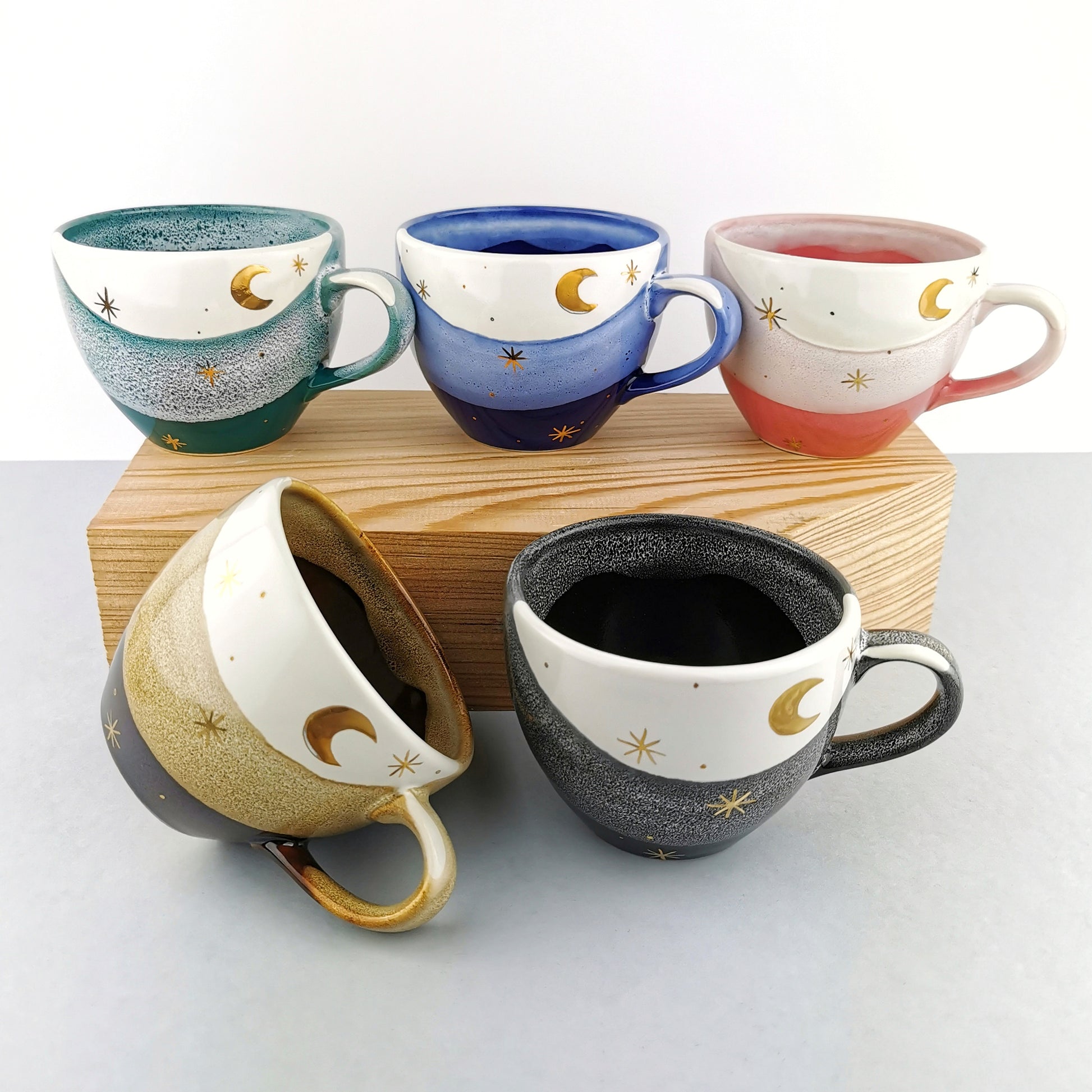 Gold Moon With Stars Cups - Ceramic Connoisseur