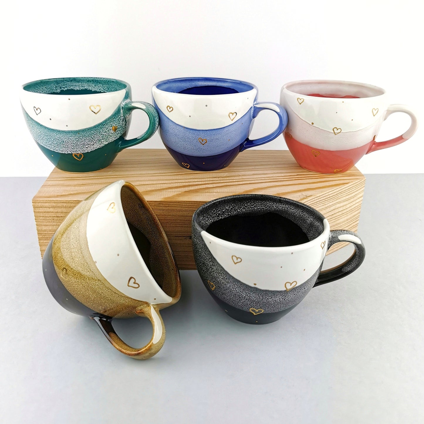 Gold Hearts Cups - Ceramic Connoisseur