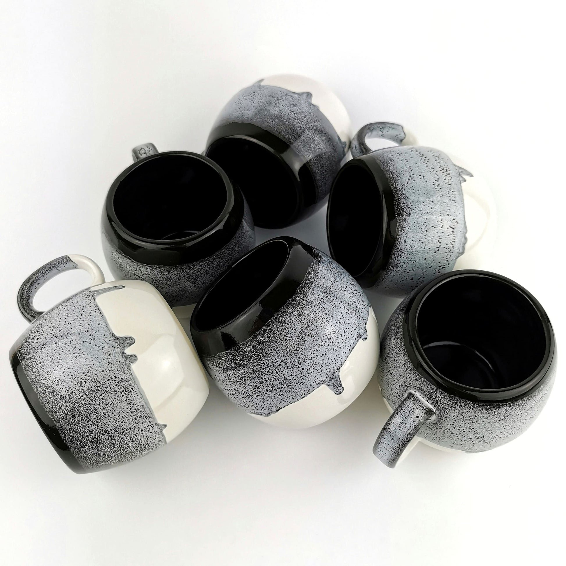 Black Barrel Mugs With Coasters - Ceramic Connoisseur
