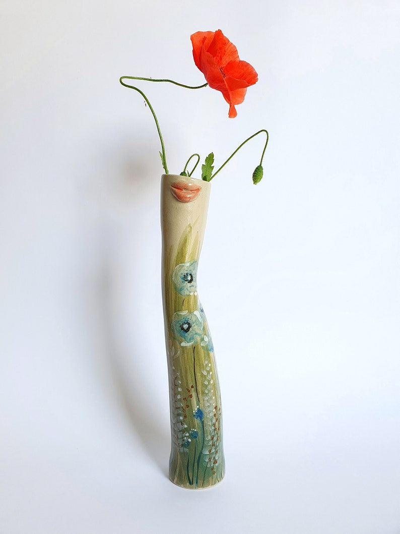 Ladies Bud Vases - Ceramic Connoisseur