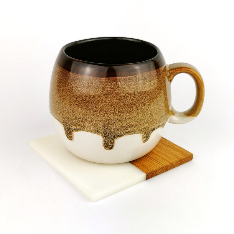 Brown Barrel Mugs With Coasters - Ceramic Connoisseur